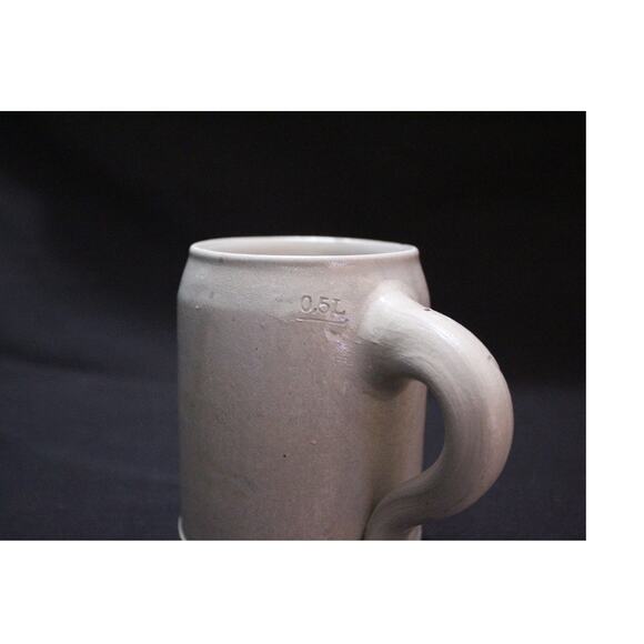 HofBrauhaus HB Beer stein 0.5L made in Germany - Picture 2 of 4